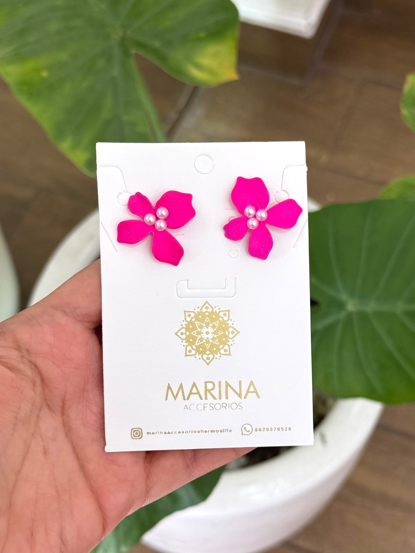 Arete casual flor