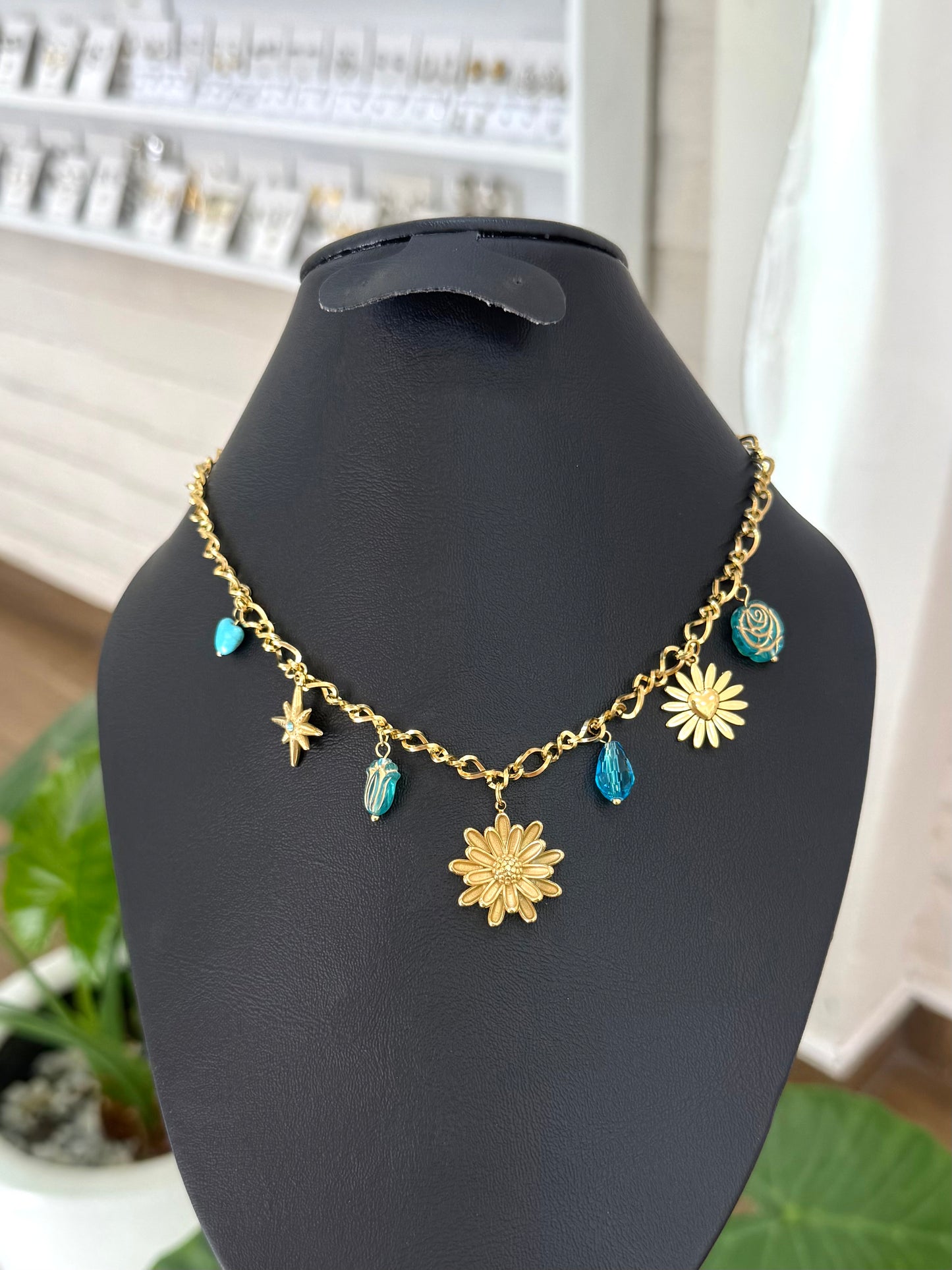Collar C/dijes