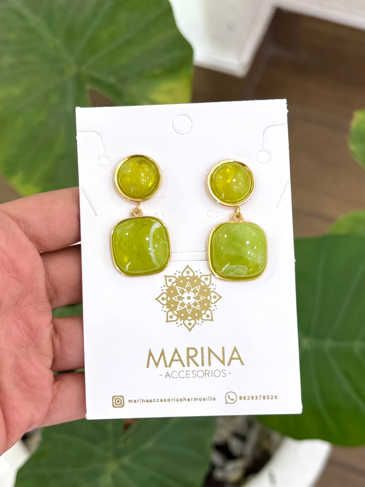 Arete casual verde