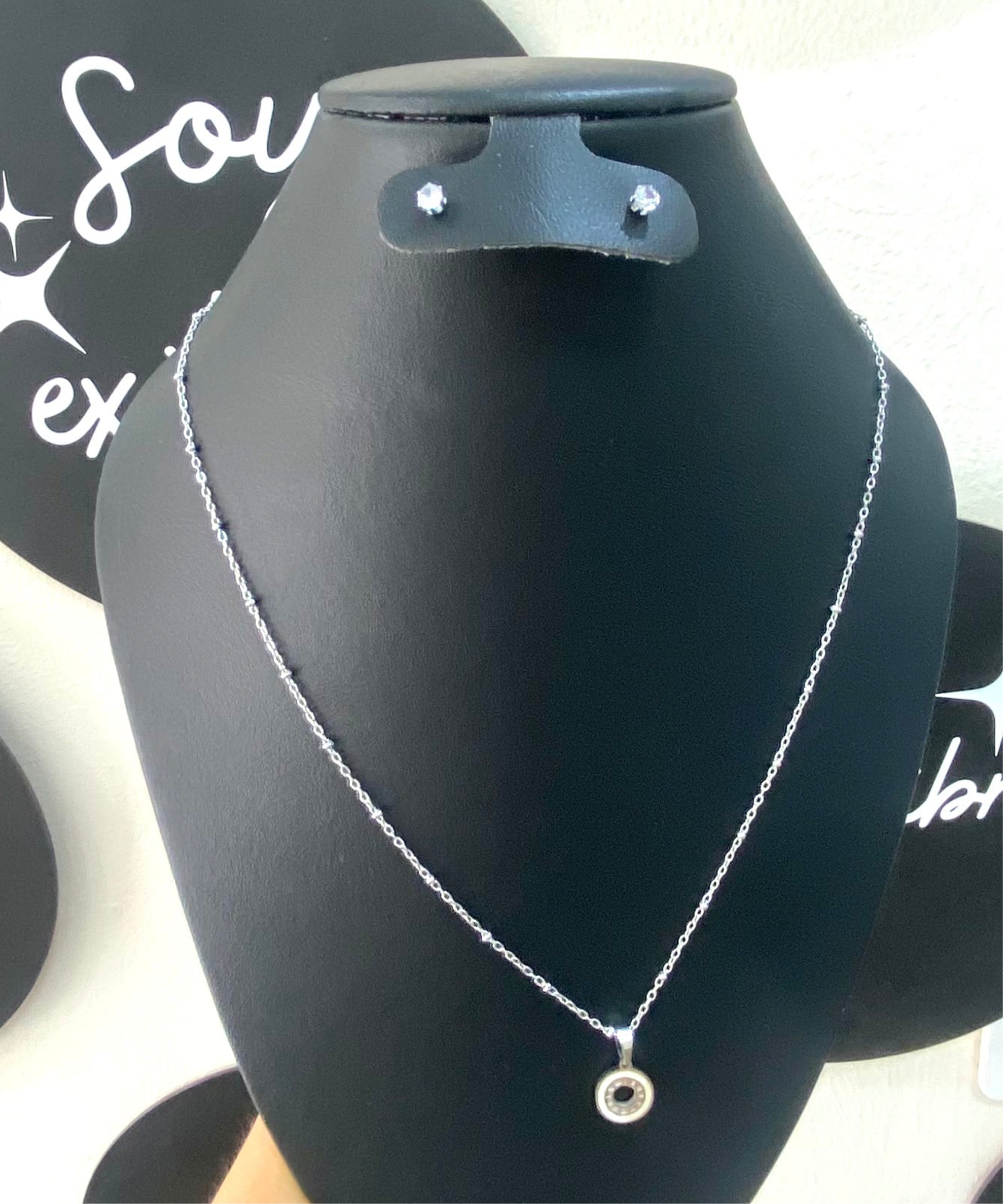 Collar plata
