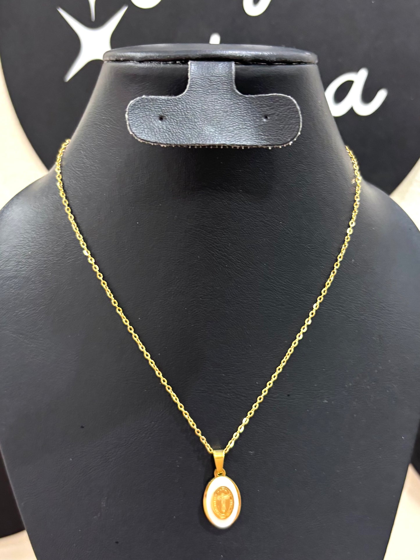 Collar