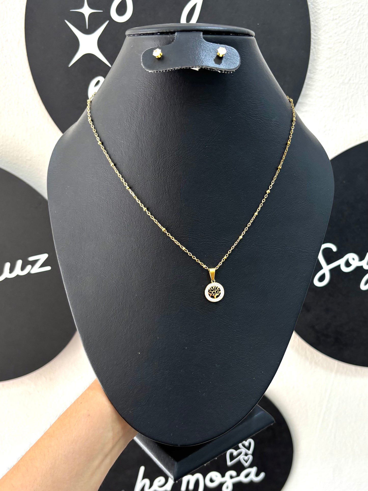 Collar árbol