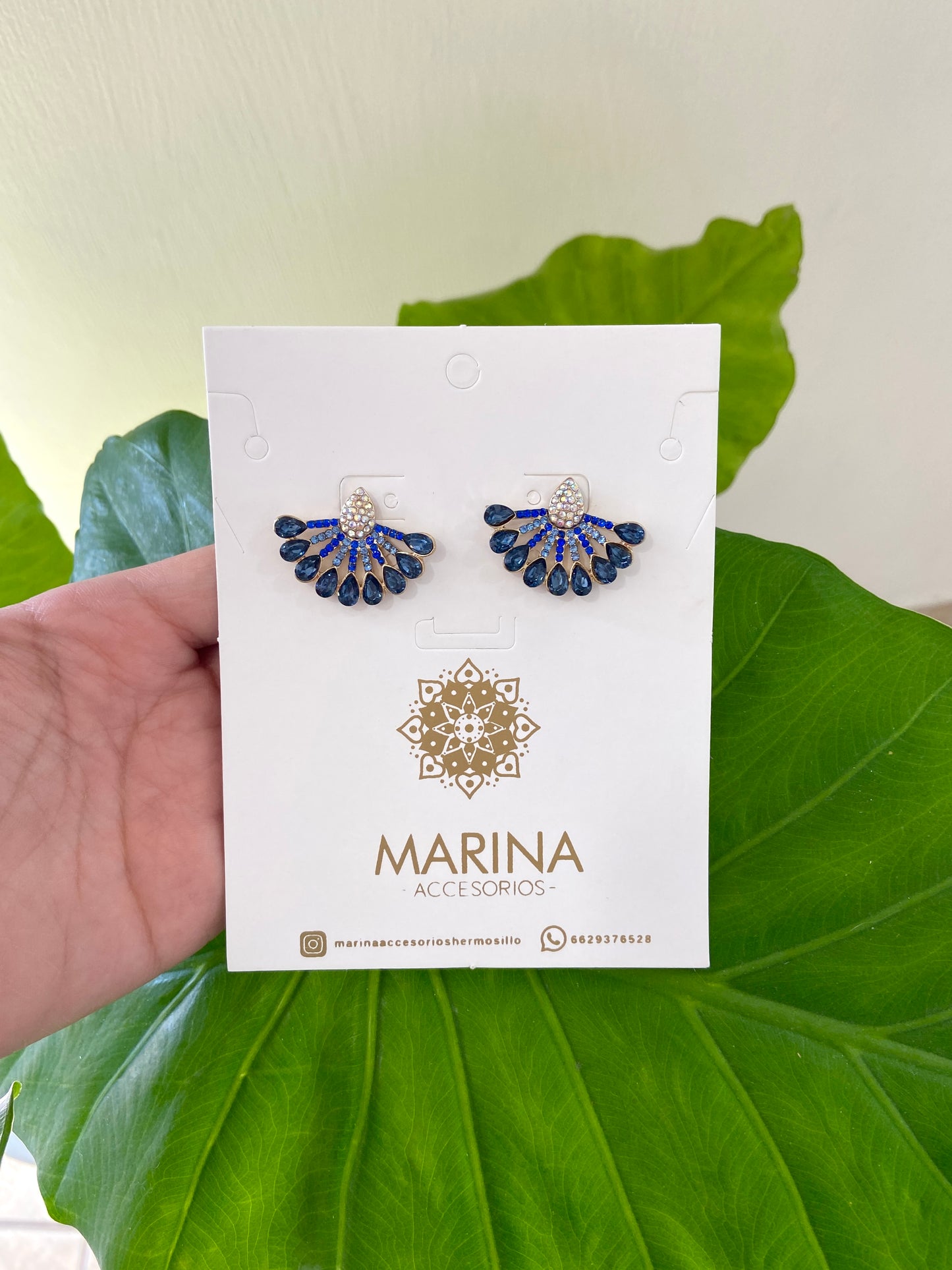 Aretes de pedrería azul