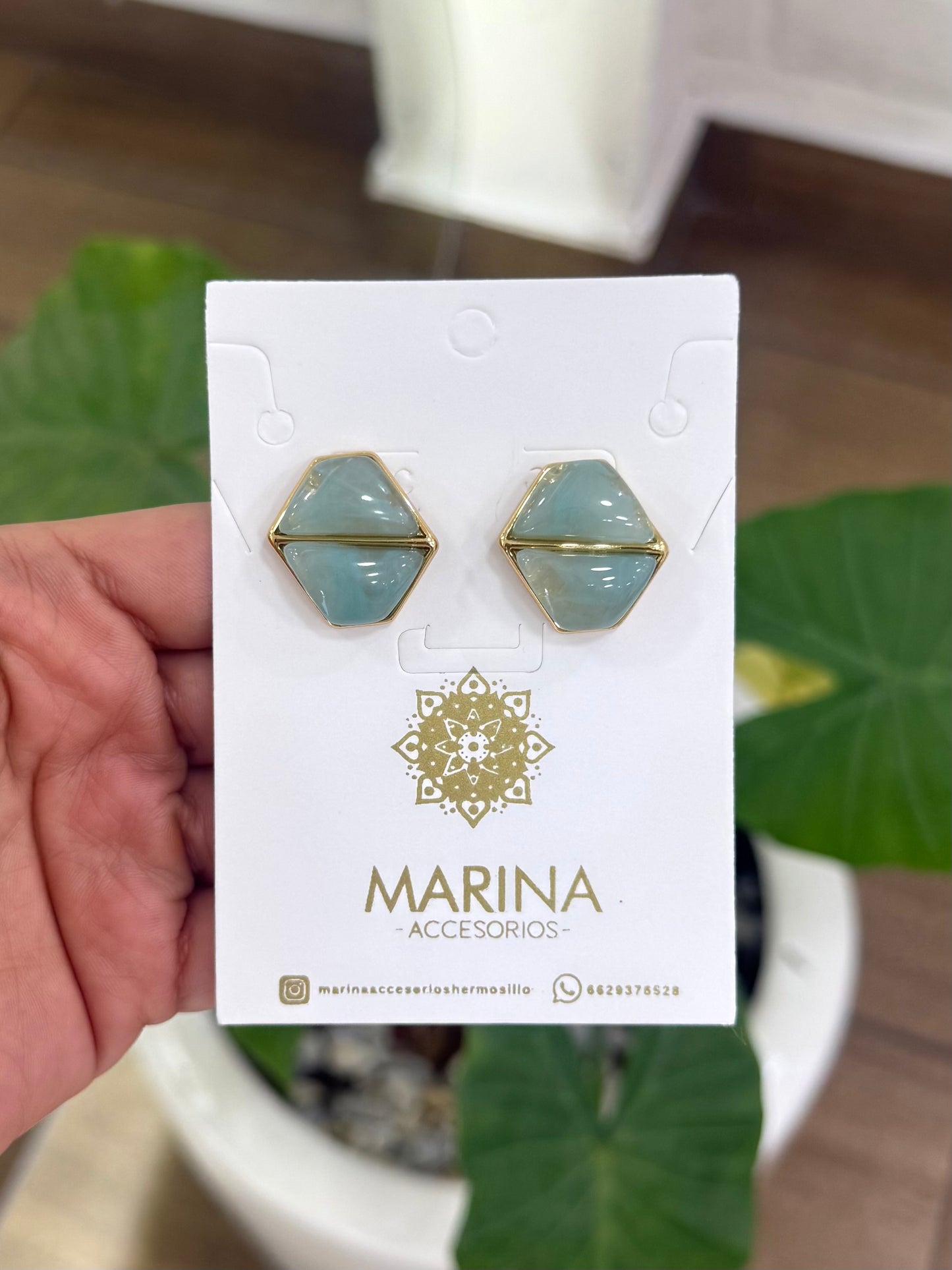 Arete casual azul