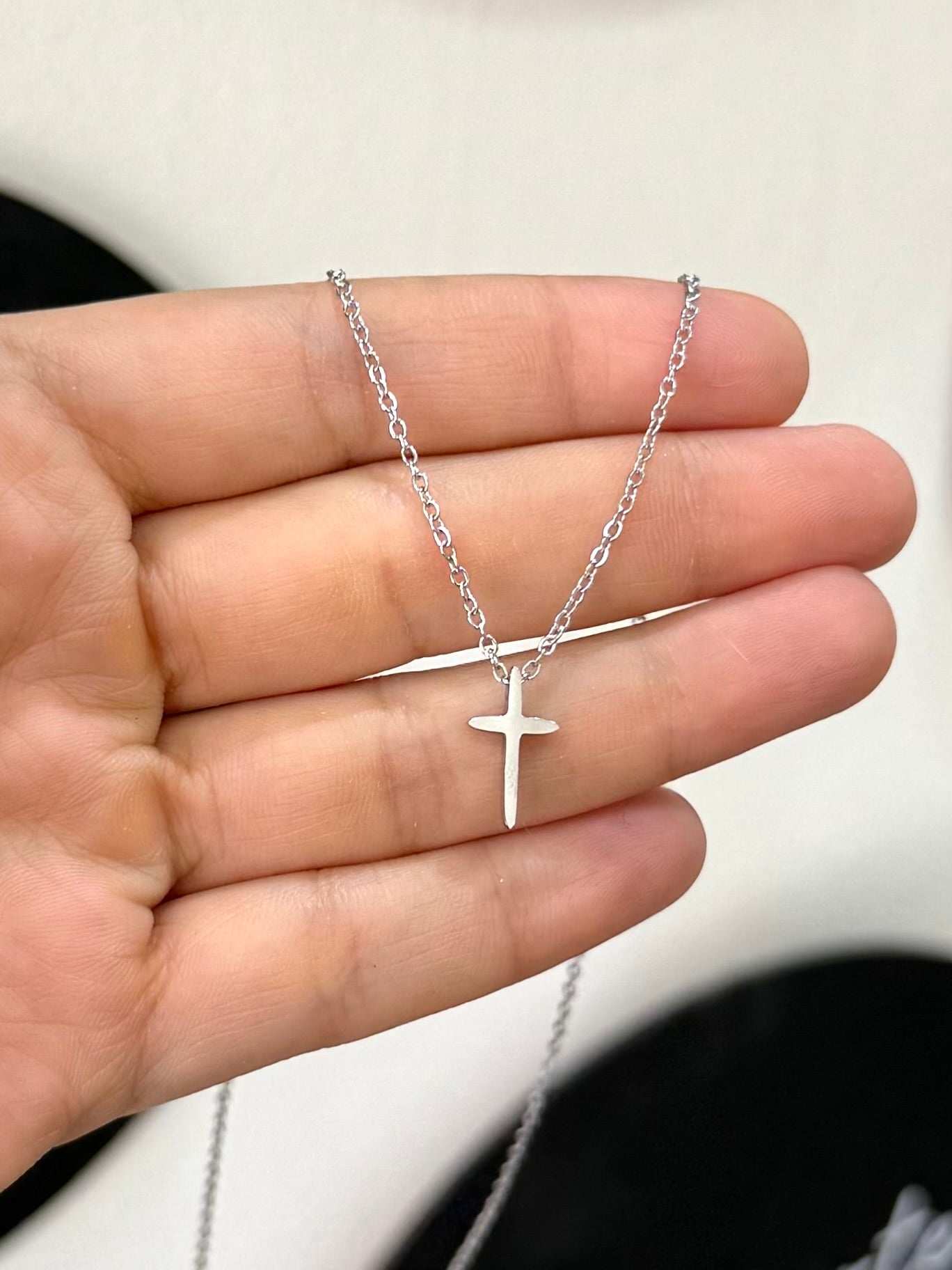 Collar cruz