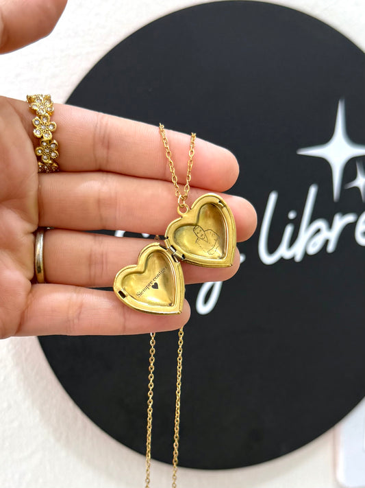 Relicario corazón dorado personalizado