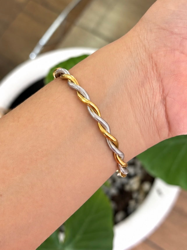 Pulsera torsal