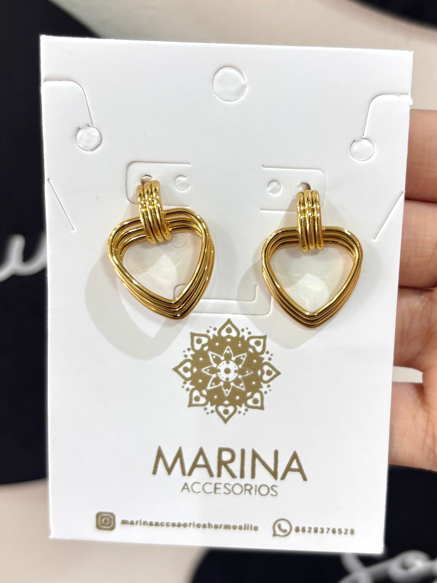 Arete casual corazón
