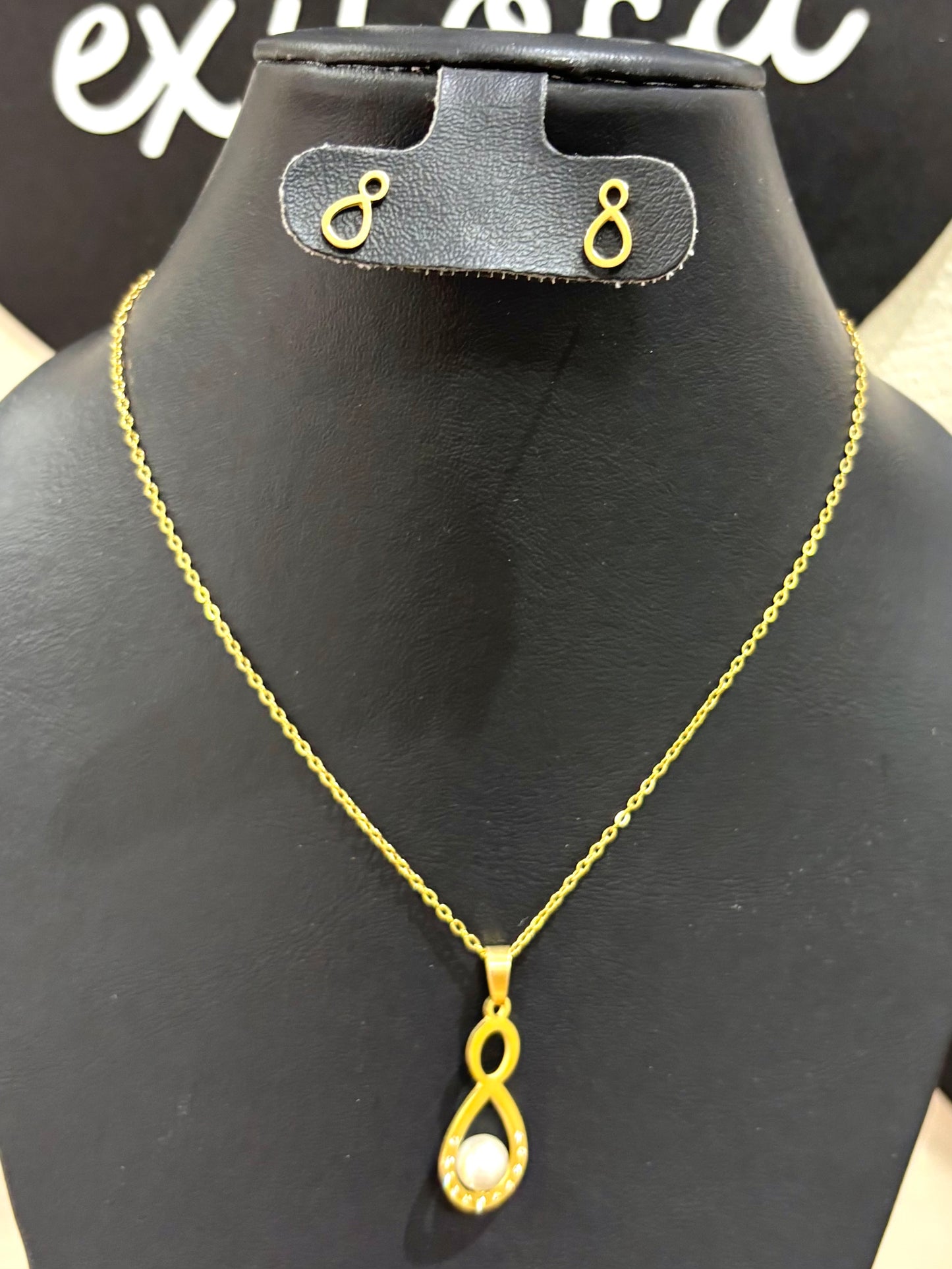 Collar perla