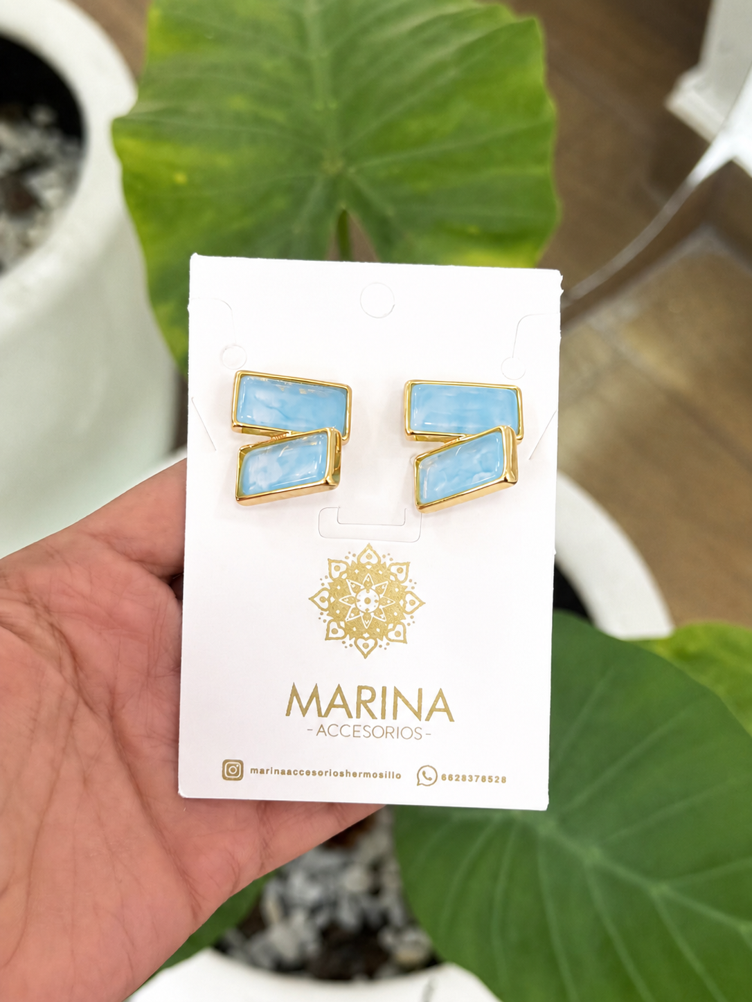 Arete casual azul