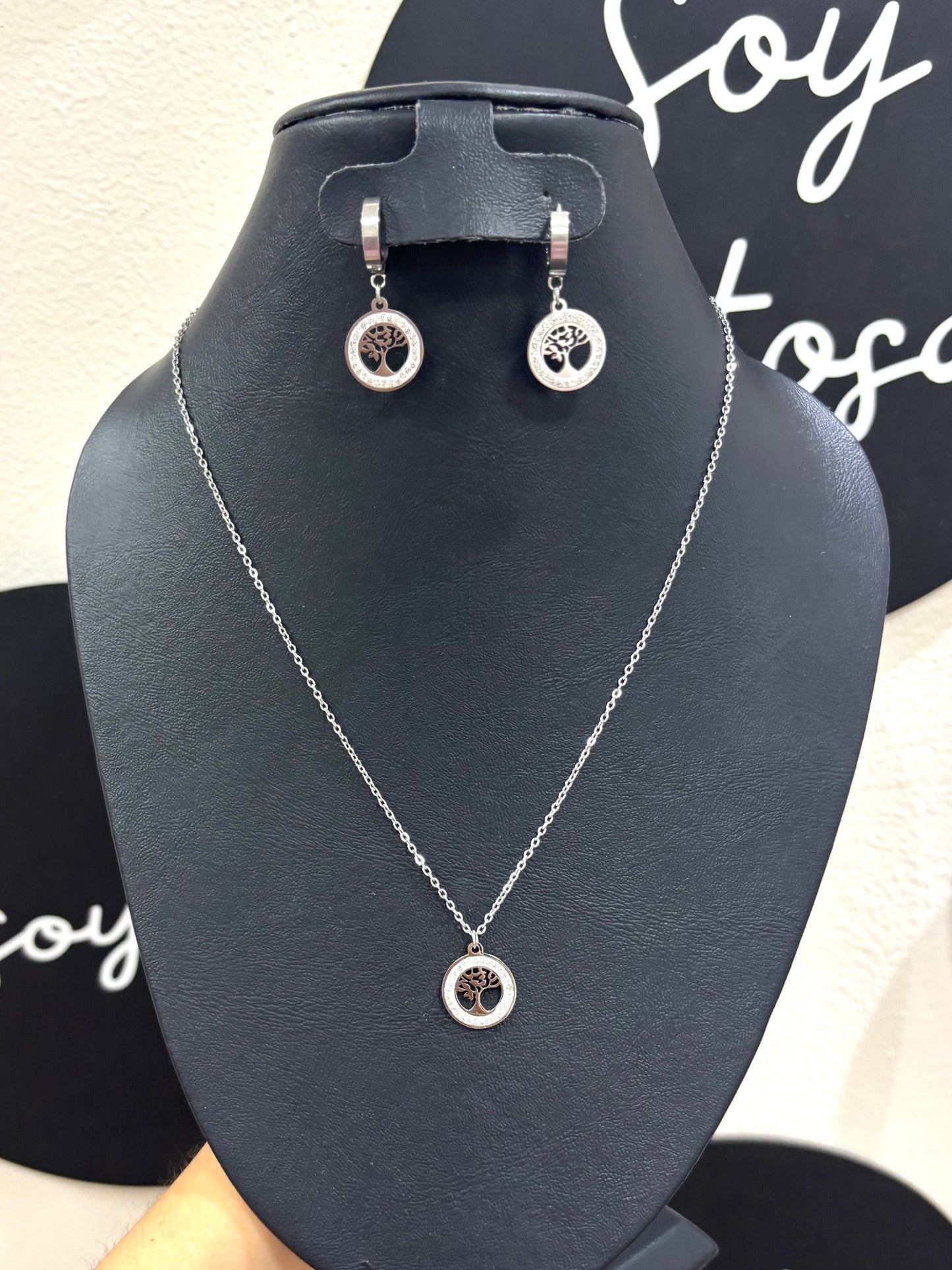 Collar plata arbol