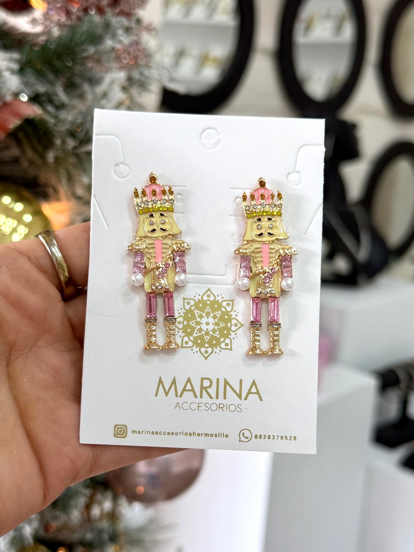 Arete casual navideño