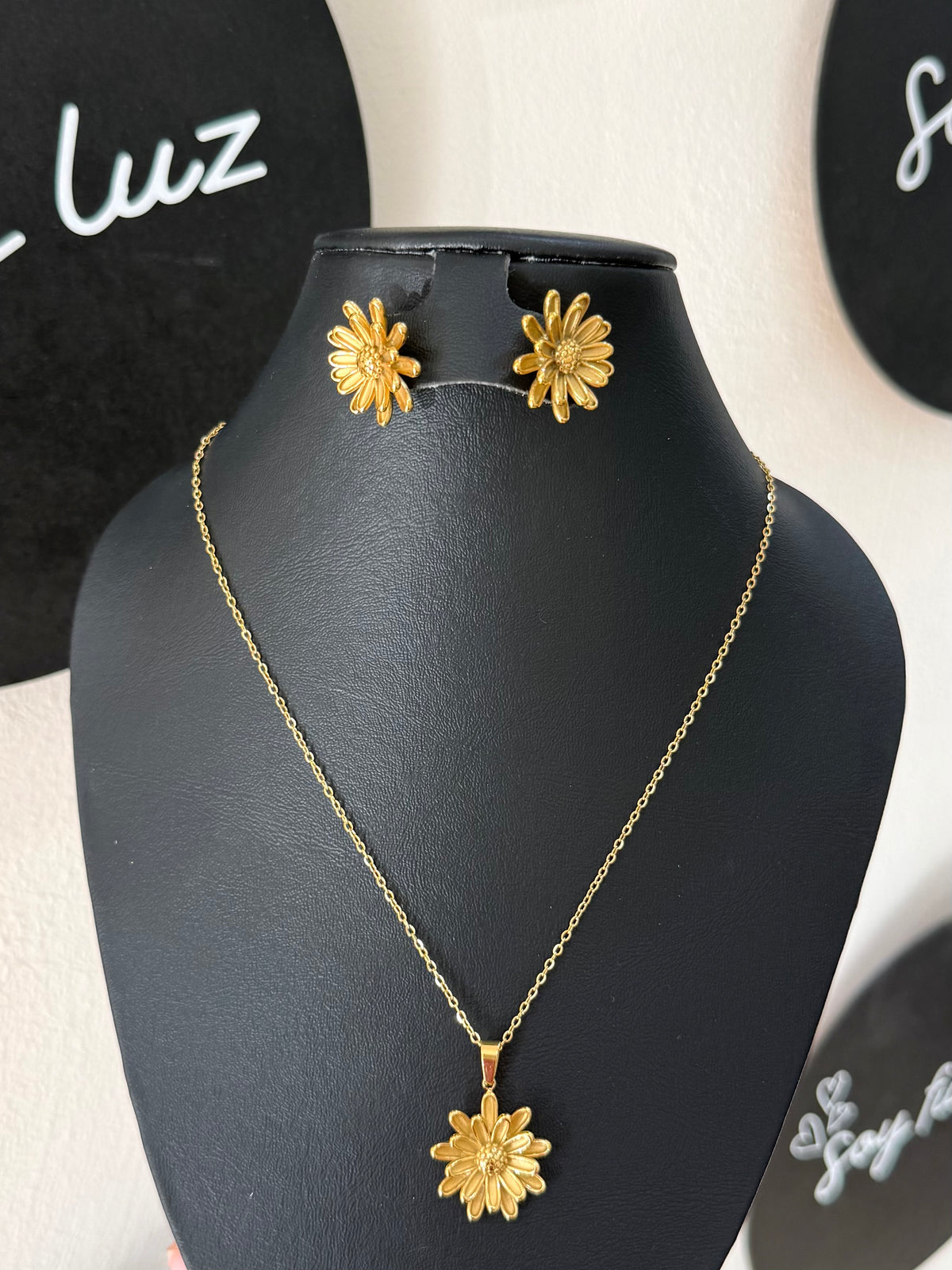 Collar flor
