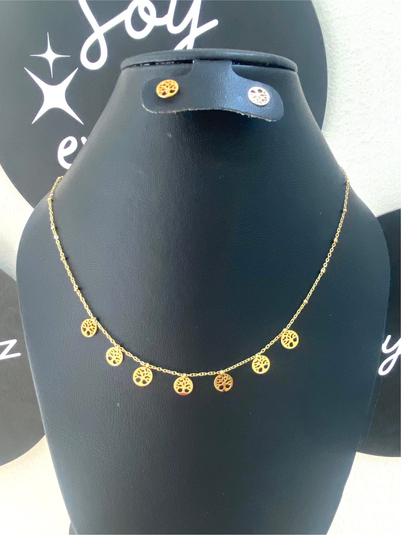 Collar árbol