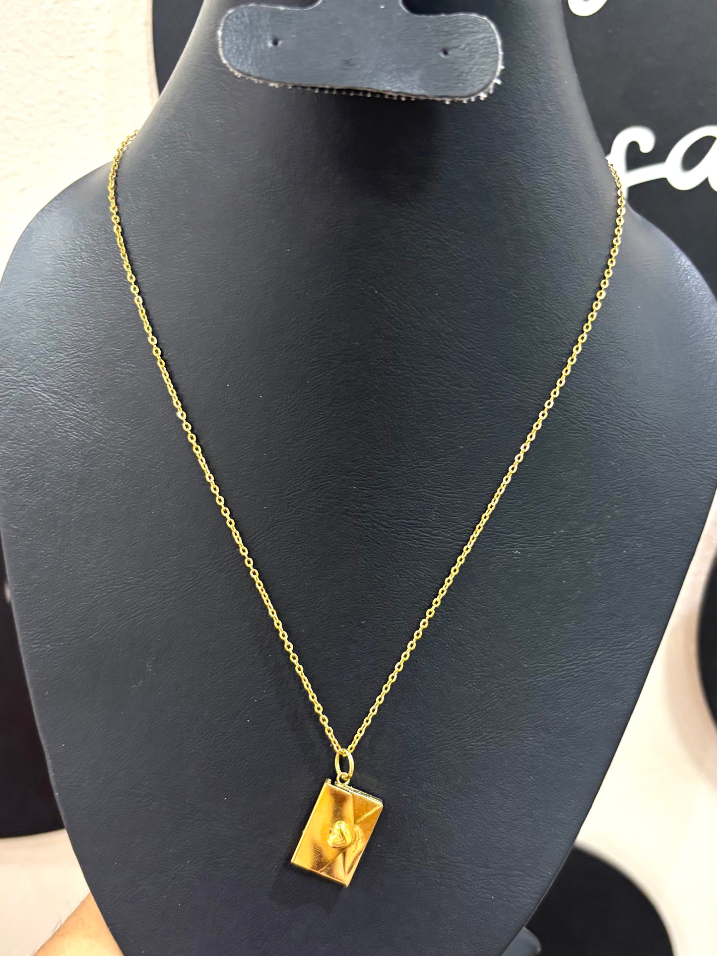 Collar carta