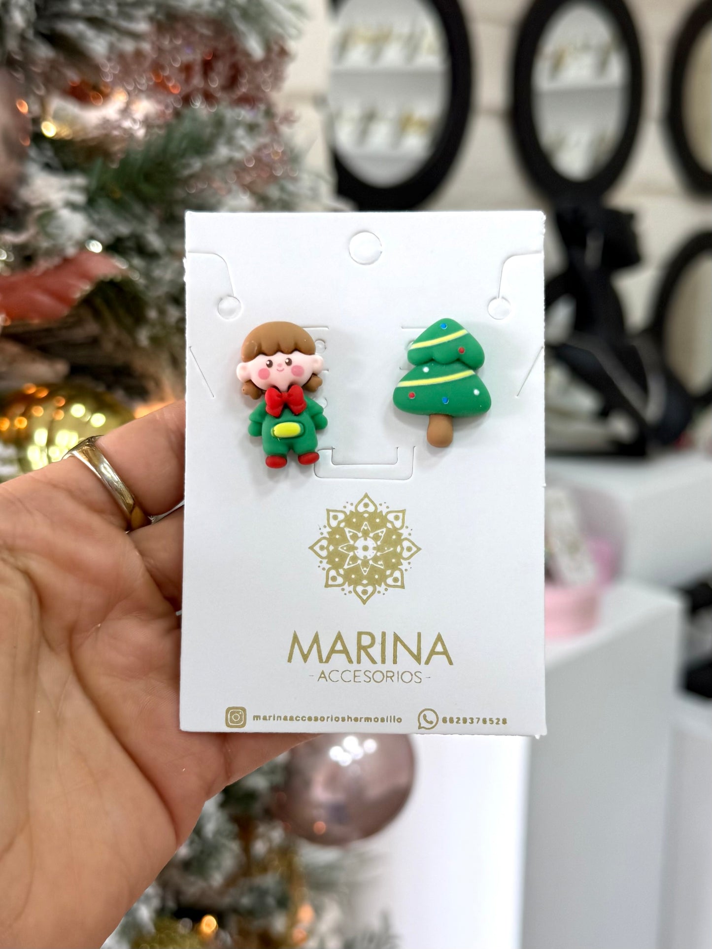 Arete casual navideño