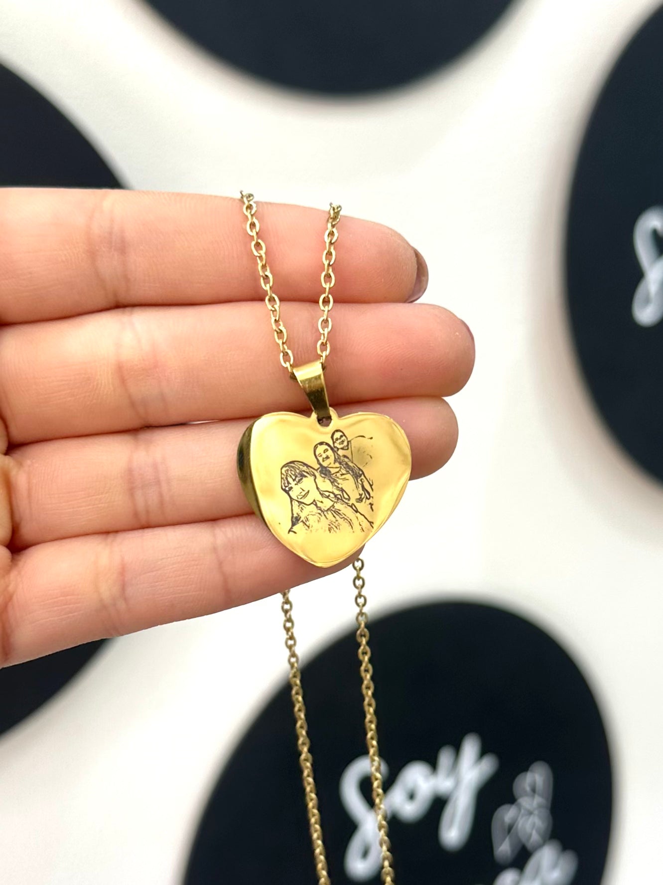 Dije corazón personalizado con cadena