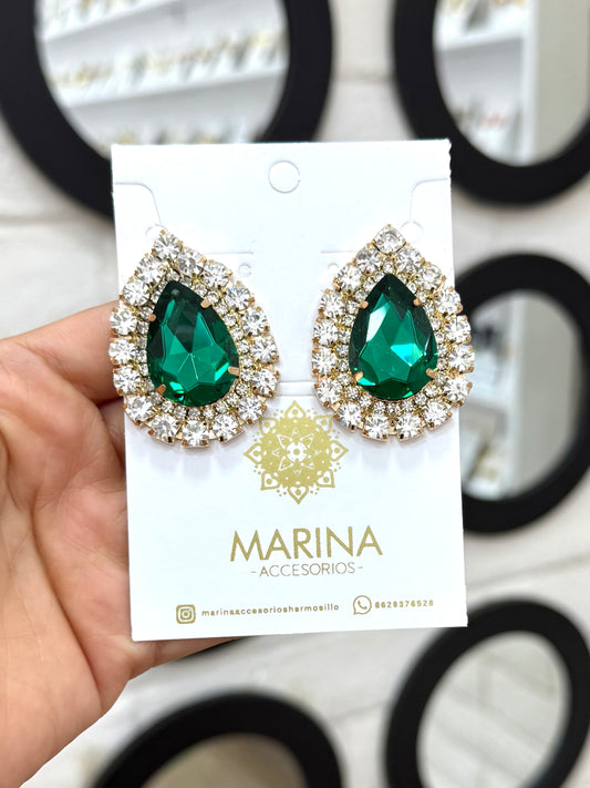 Aretes de pedrería verdes