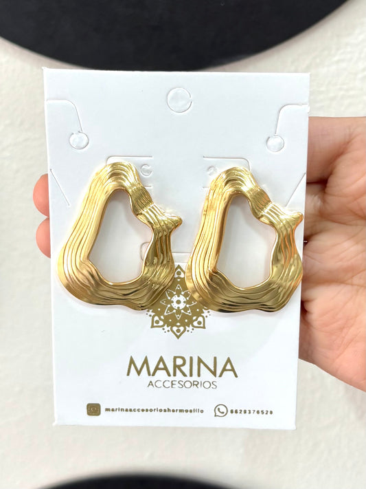 Arete casual dorado