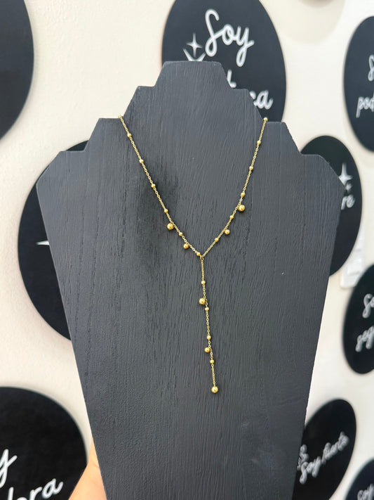 Collar bolitas