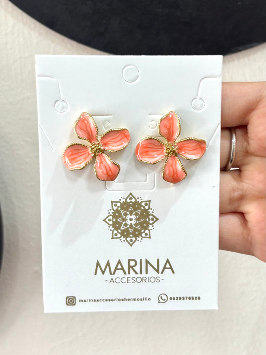Arete casual flor rosa