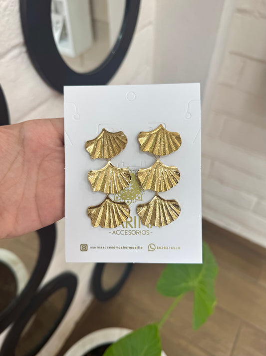 Arete casual hojas doradas