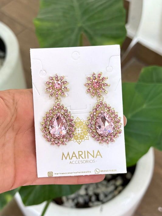 Arete de pedrería rosa