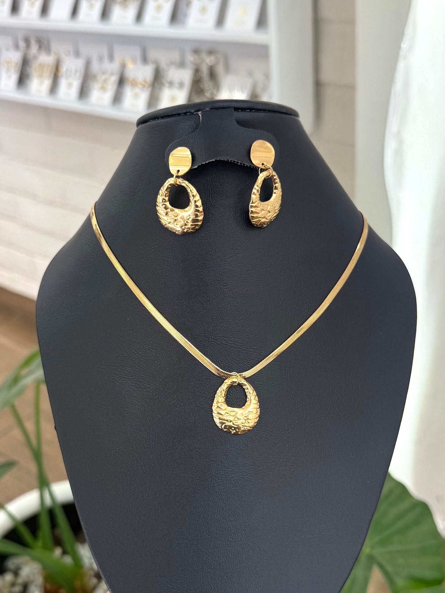 Collar