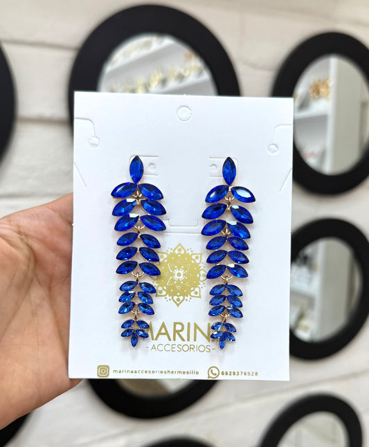 Arete de pedrería azul