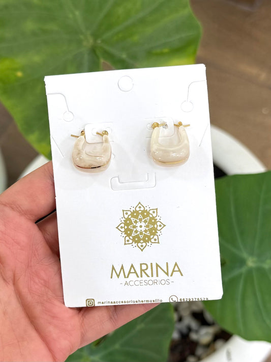Arracada blanca