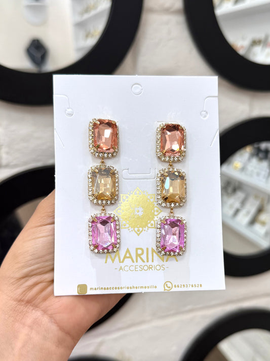 Aretes de pedrería multicolor
