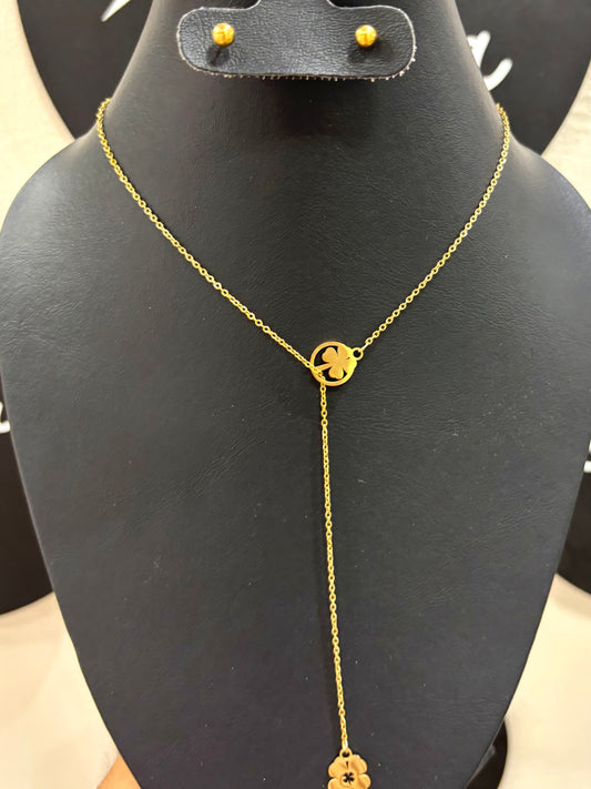Collar trébol
