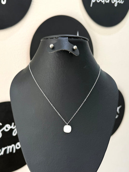 Collar blanco