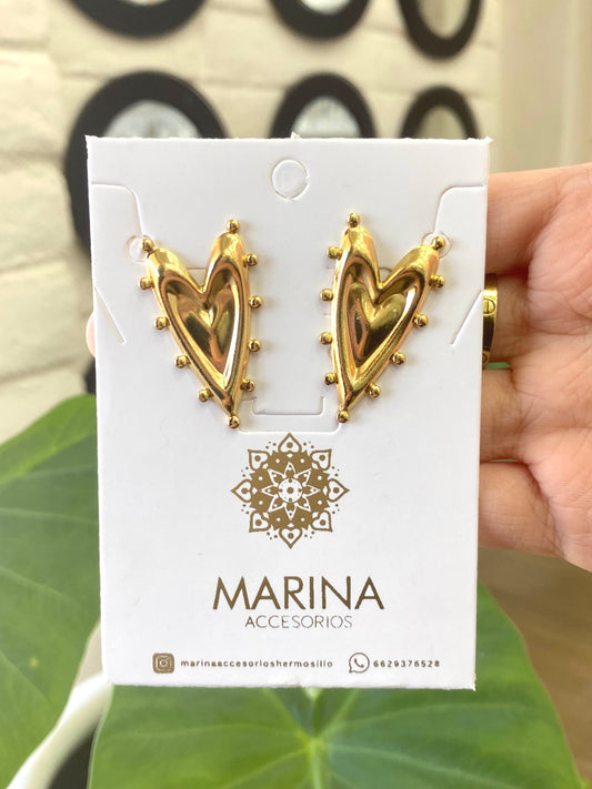 Arete casual corazón