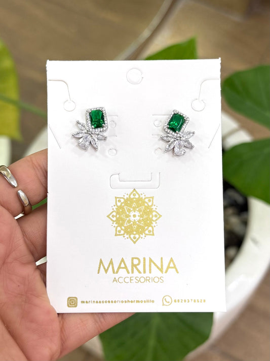 Aretes de pedrería verdes