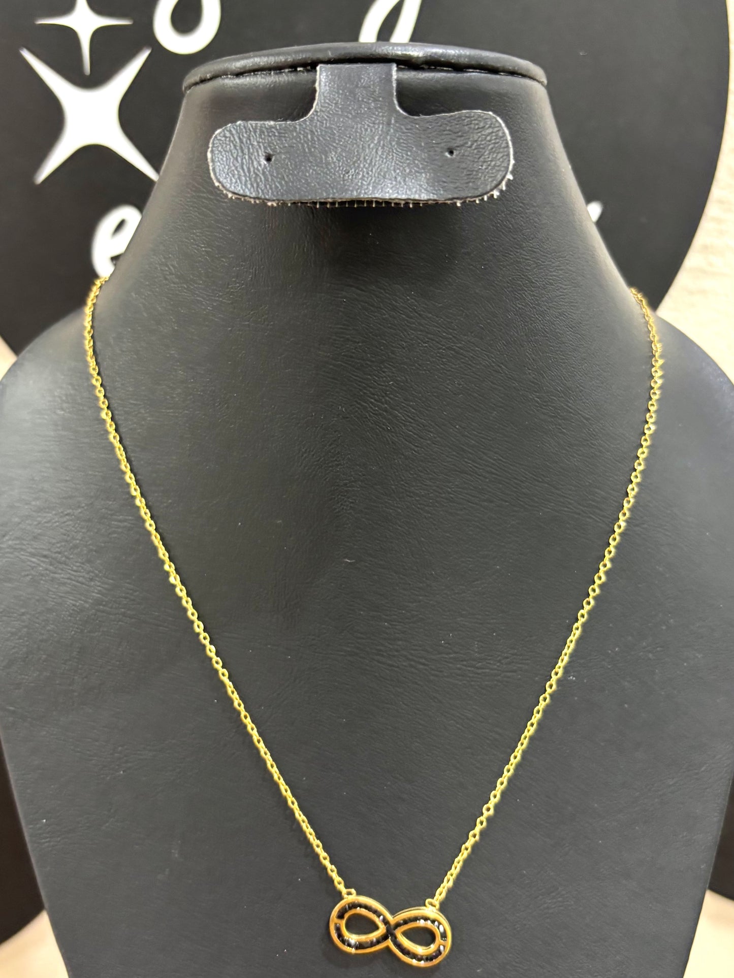 Collar infinito plata