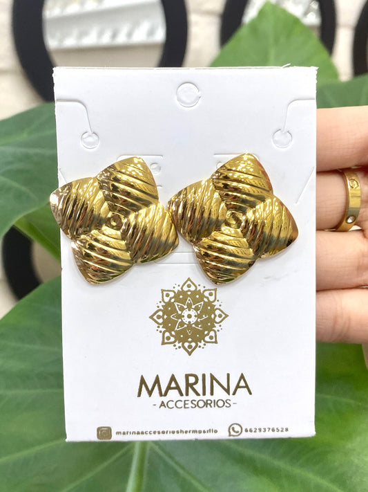 Arete casual dorado