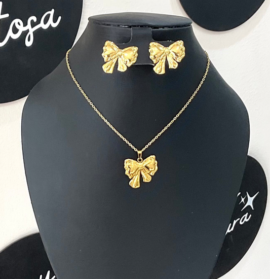 Collar moño