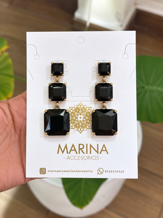 Aretes de pedrería negros