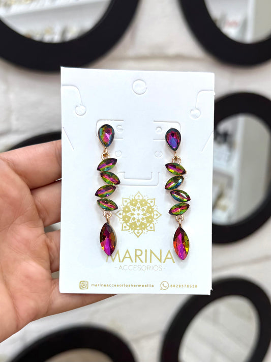 Aretes de pedrería tornasol