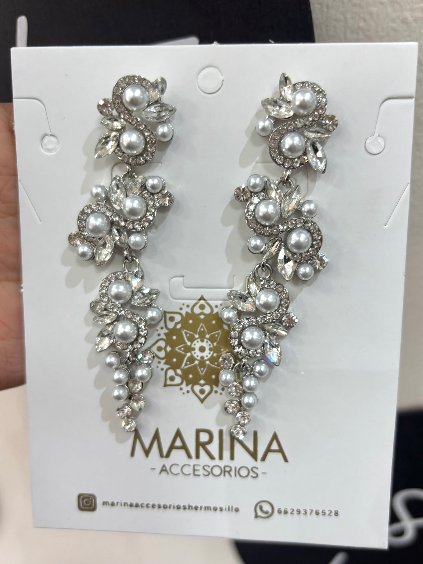 Arete de pedrería plata