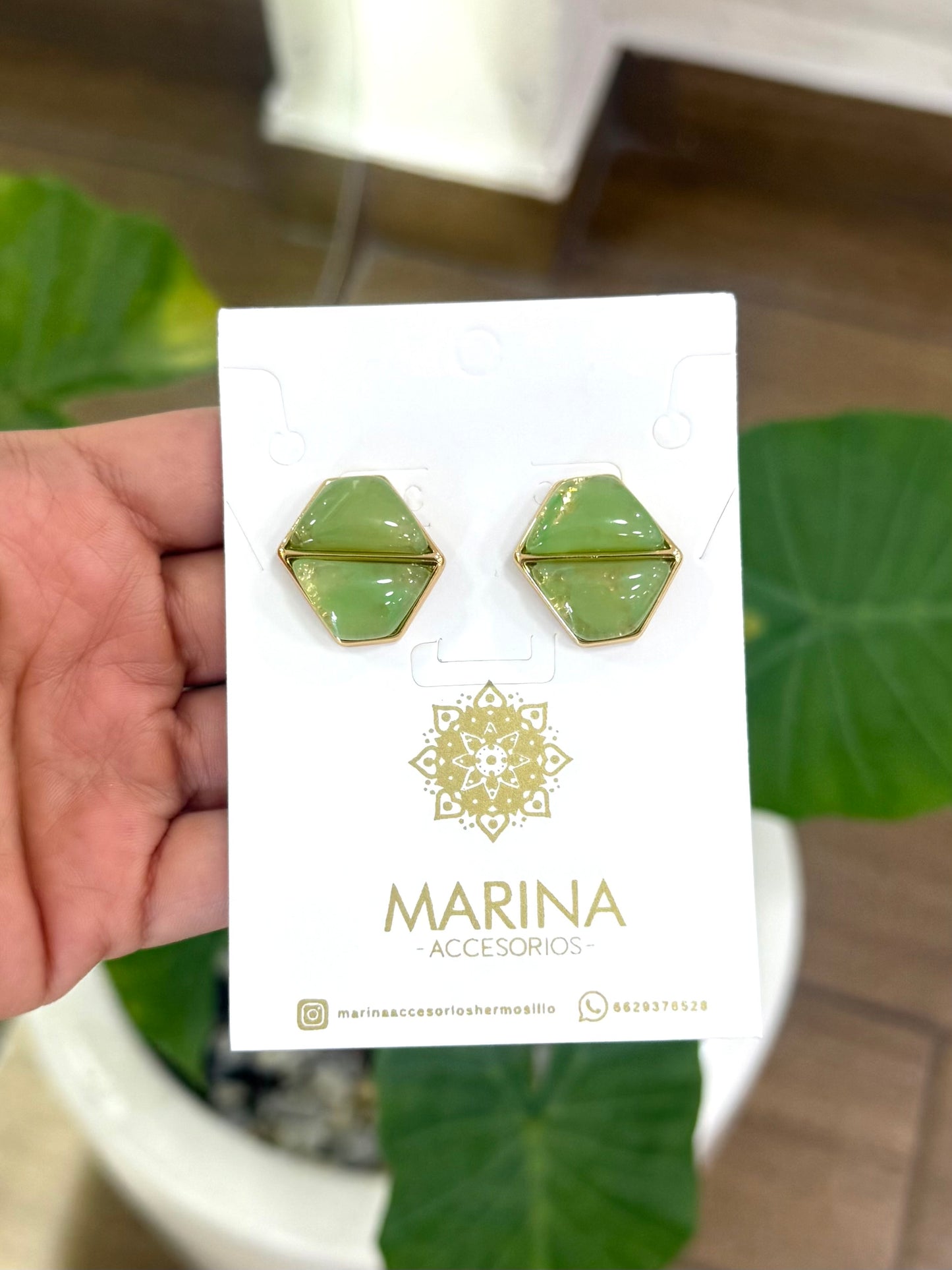 Arete casual verde