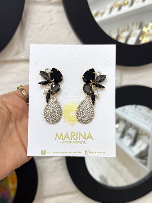 Aretes de pedrería negros