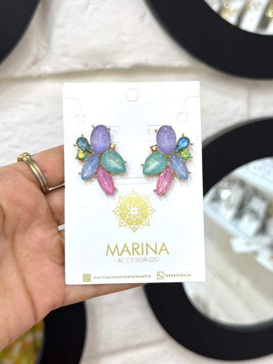 Aretes de pedrería multicolor