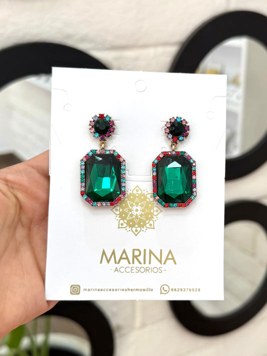 Aretes de pedrería verdes
