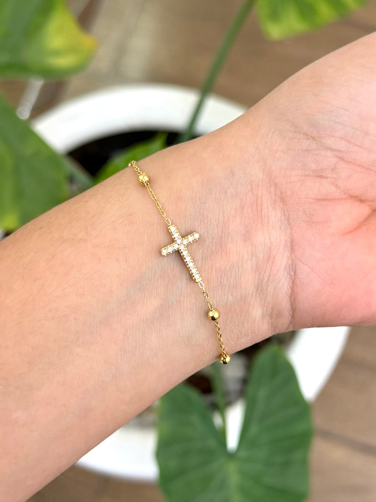 Pulsera cruz