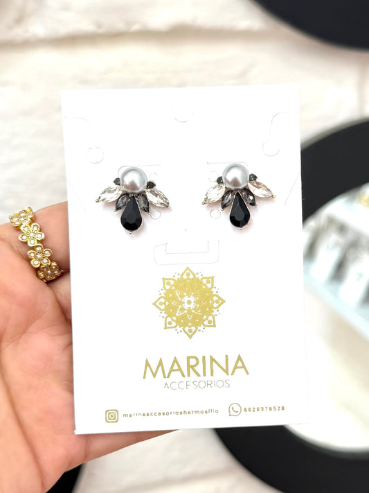 aretes de pedrería negros