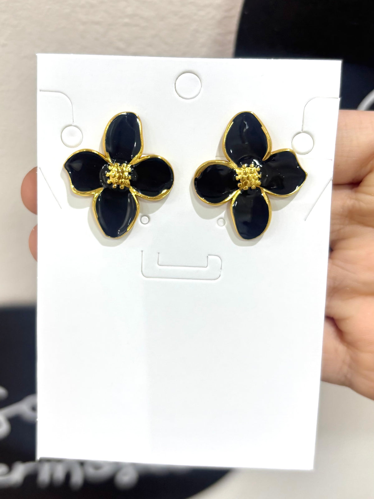 Arete casual flor