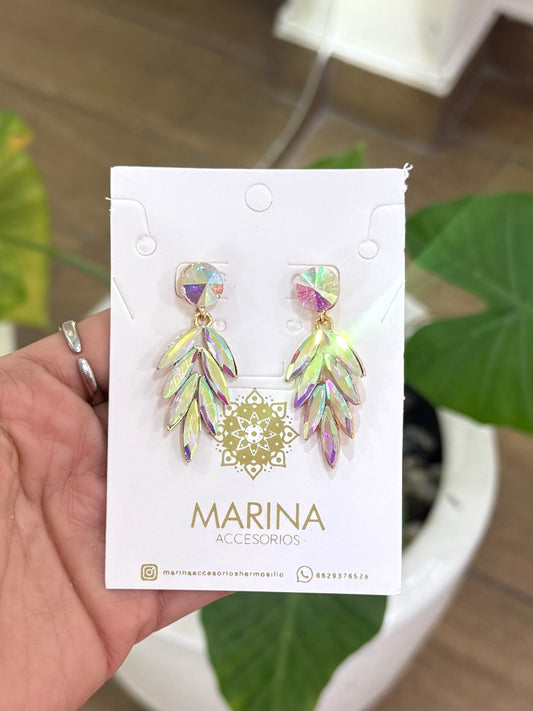 Aretes de pedrería tornasol
