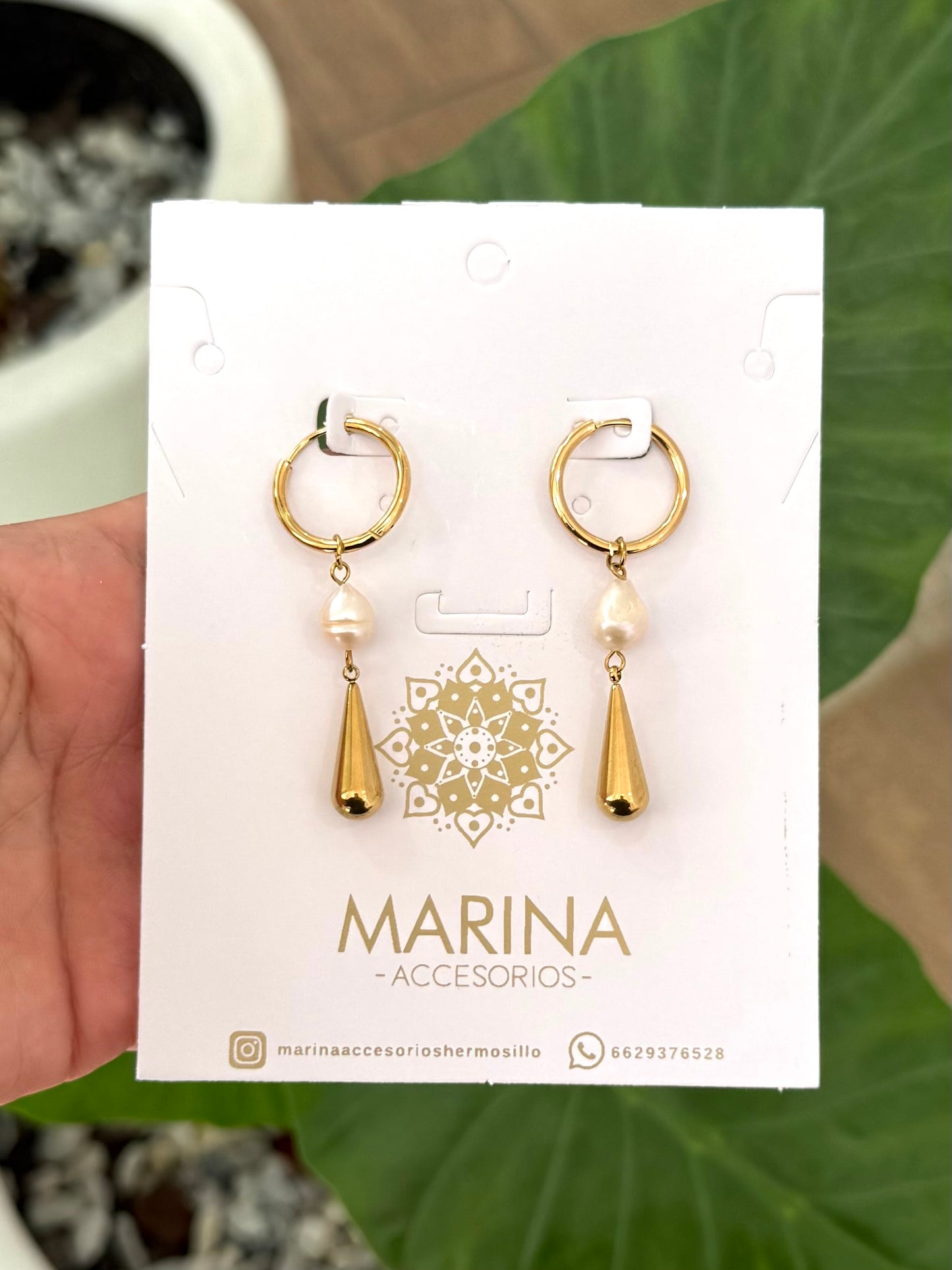Arracada con perla